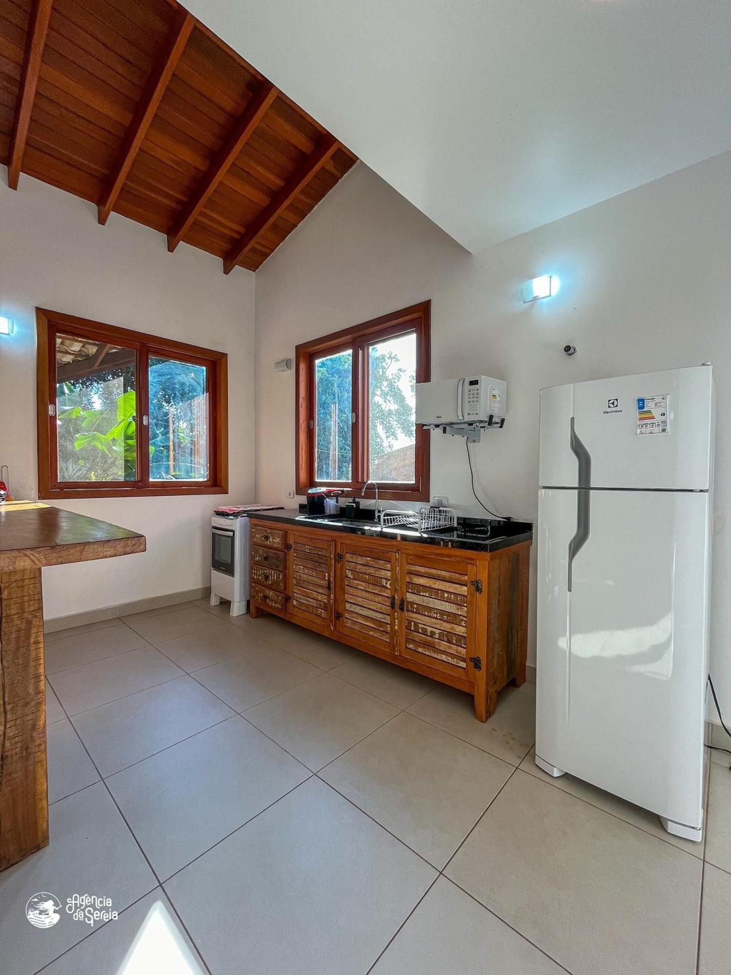 Linda Casa Com Varanda Gourmet Em Condominio Ilhabela Esterno foto